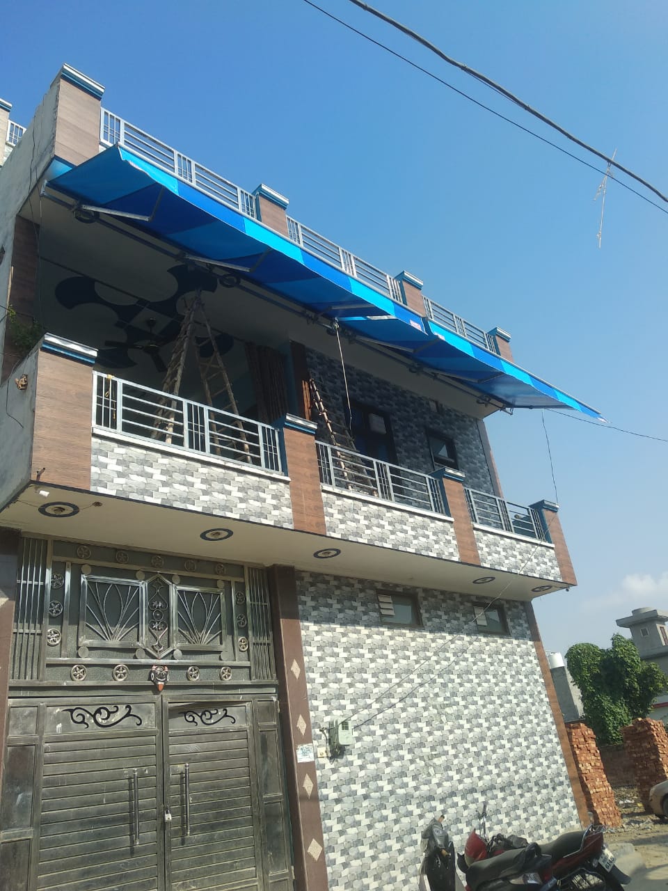 Folding sunshade installation – Prem Decor Amritsar