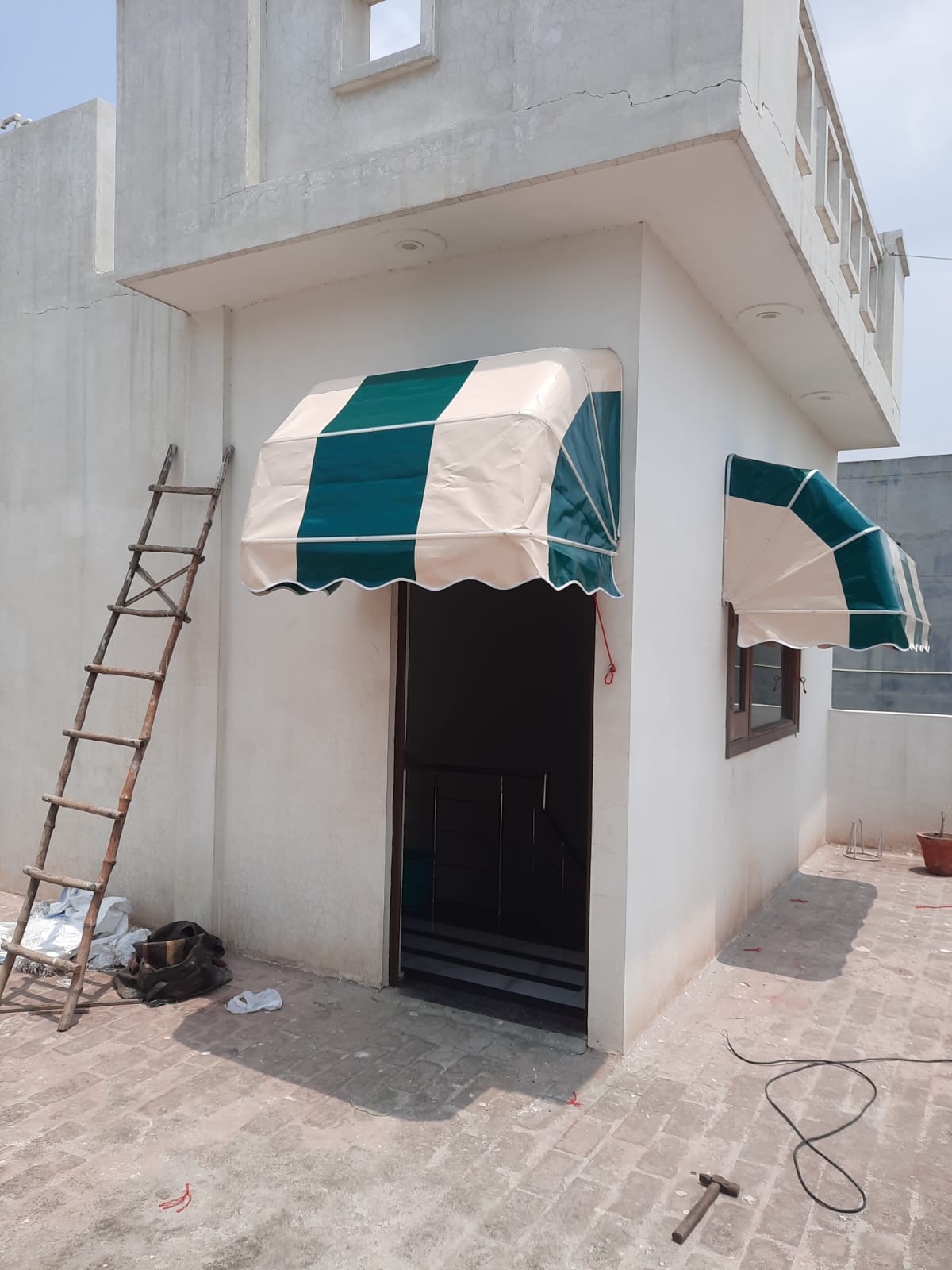 Folding Sunshades Amritsar – Prem Decor